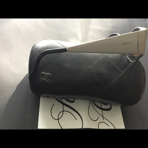 Rare vintage Chanel sunglasses - Picture 2 of 6